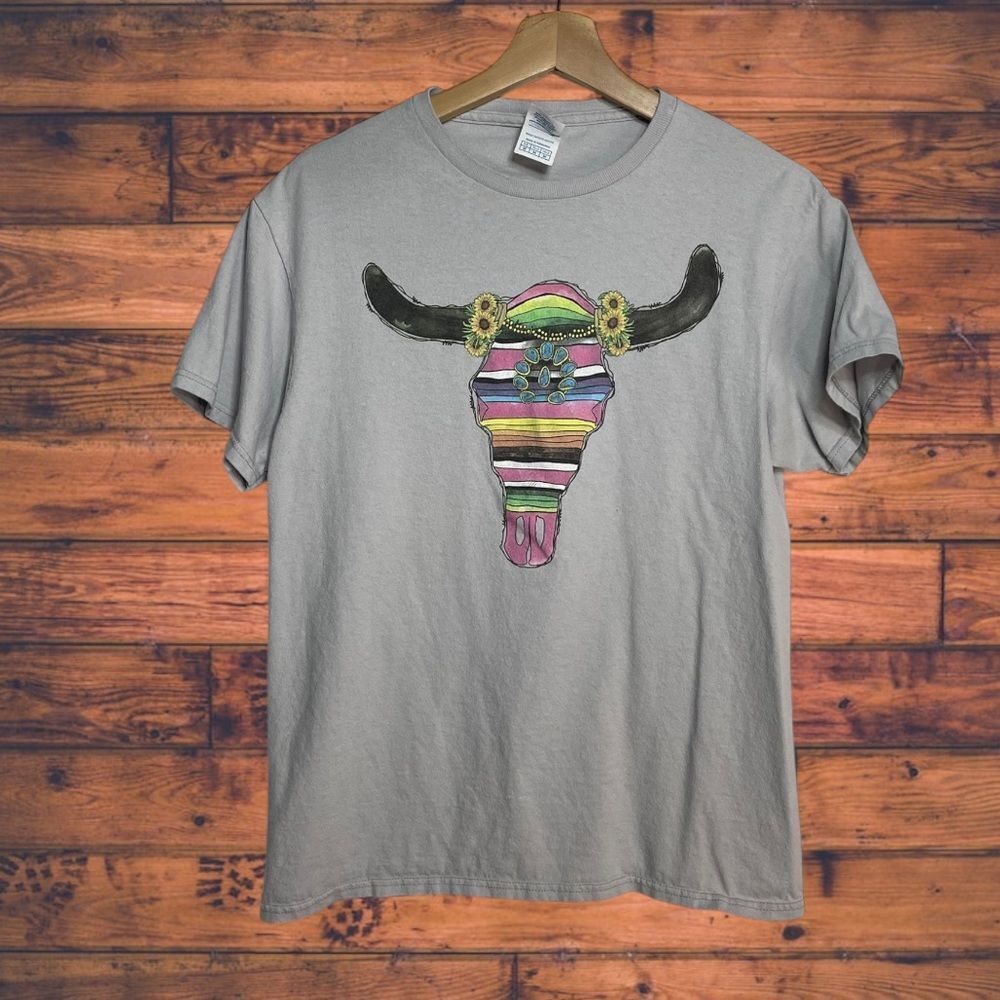 5 for $25🔥Serape Steer Grey T-Shirt Medium‎